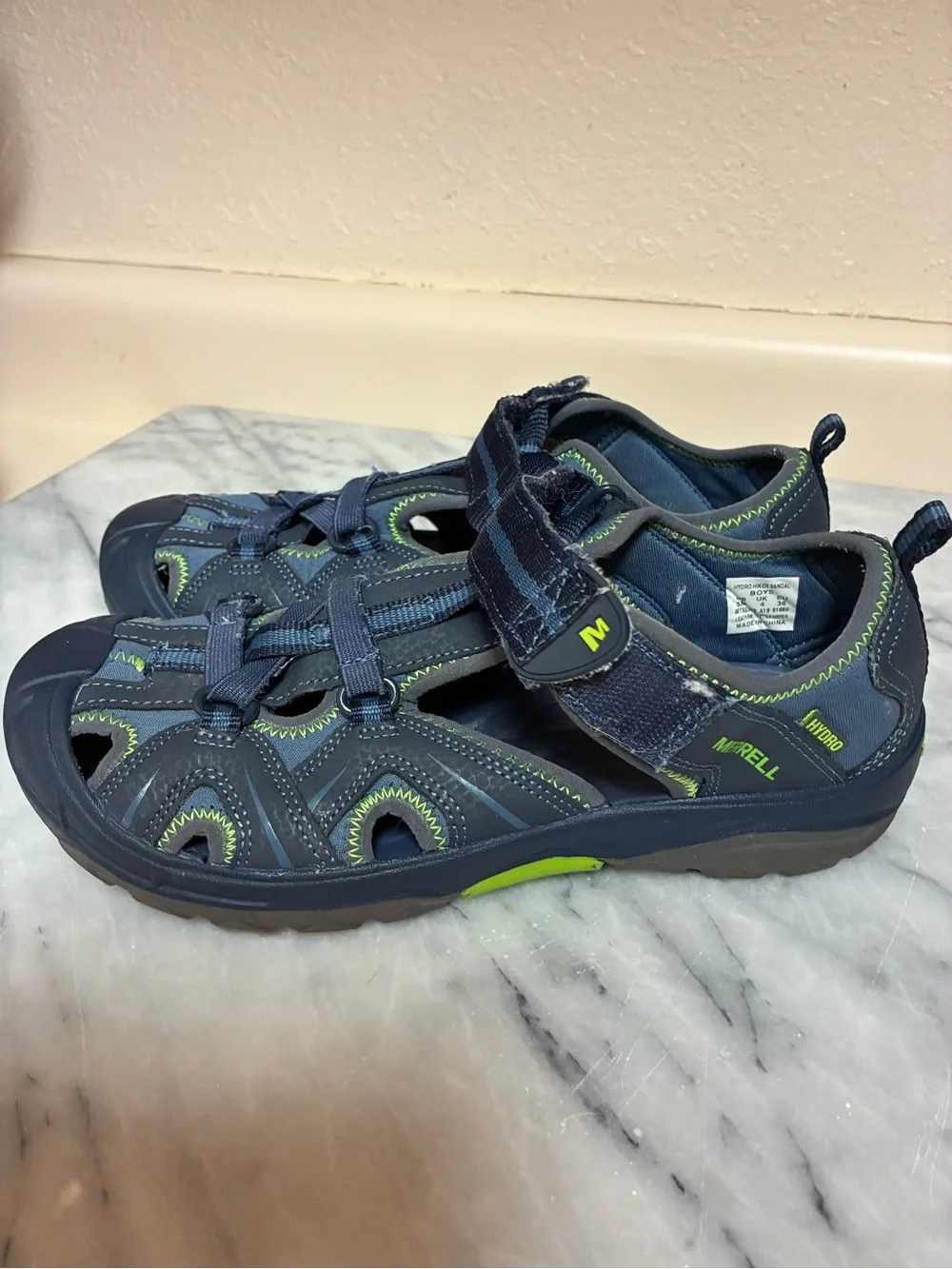 Merrill hydro hiker
